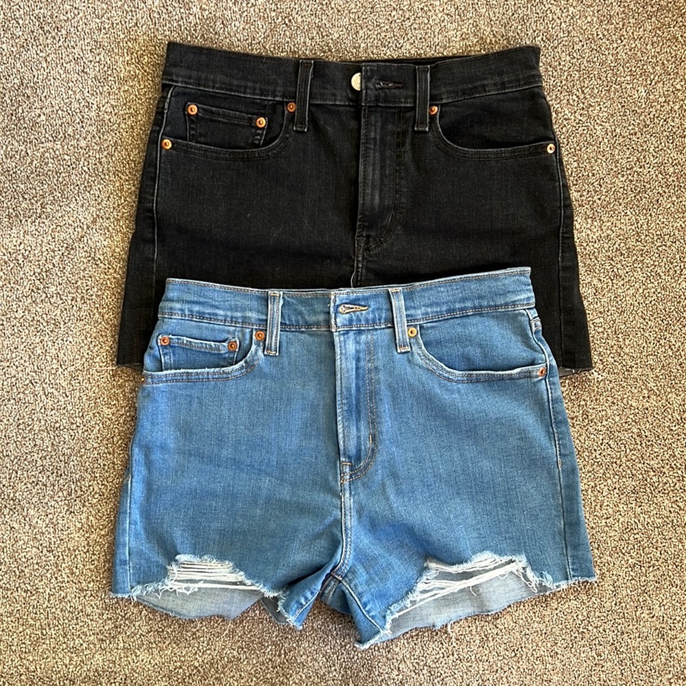 Levi's High Rise Shorts